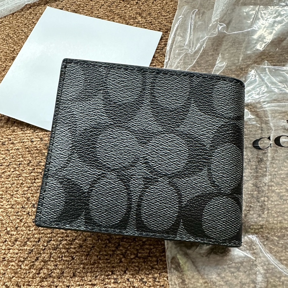 Coach Men’s ID Wallet
